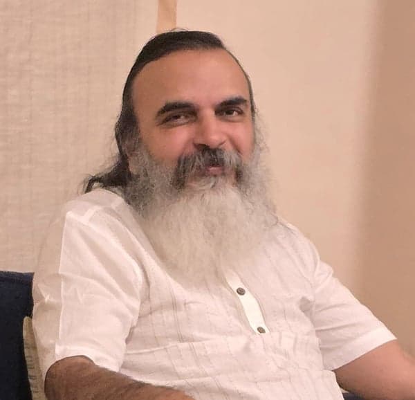 Ananta, who has shared satsang since 2012.